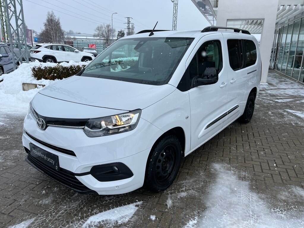 Toyota ProAce City Verso MPV 1,5 l 96 kw