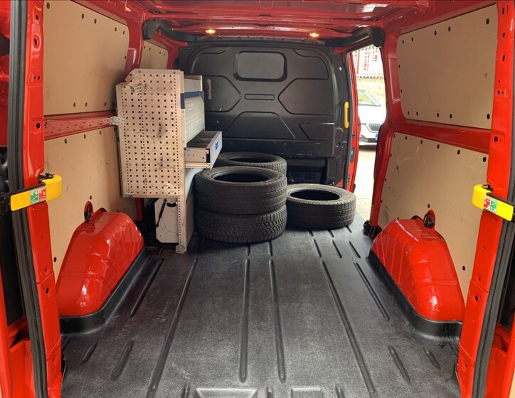 Ford Transit Custom 17