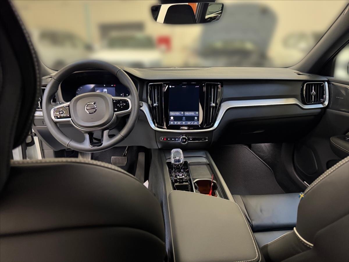 Volvo V60 Kombi 2,0 l 145 kw