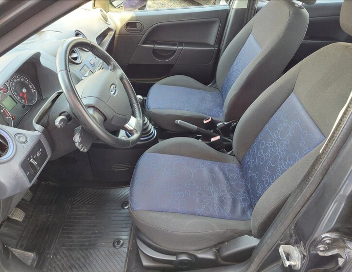 Ford Fiesta Hatchback 1,2 l 51 kw