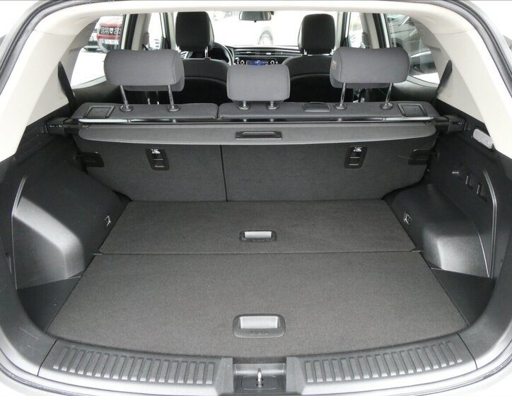 SsangYong Korando SUV 1,5 l 120 kw