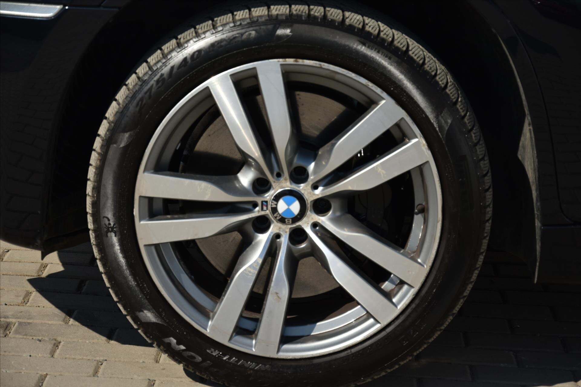 BMW X6 SUV / Terénní 4,4 l 408 kw