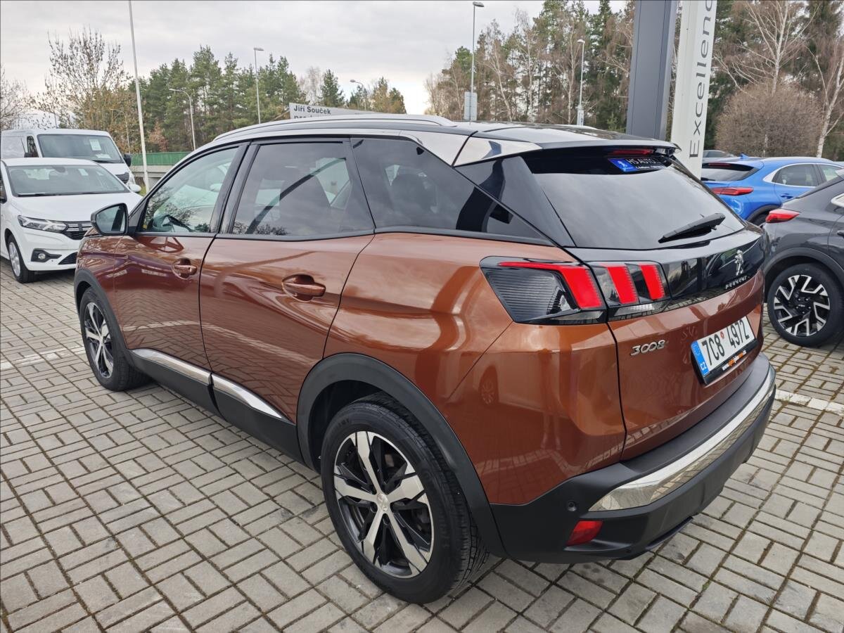 Peugeot 3008 SUV / Terénní 2,0 l 110 kw