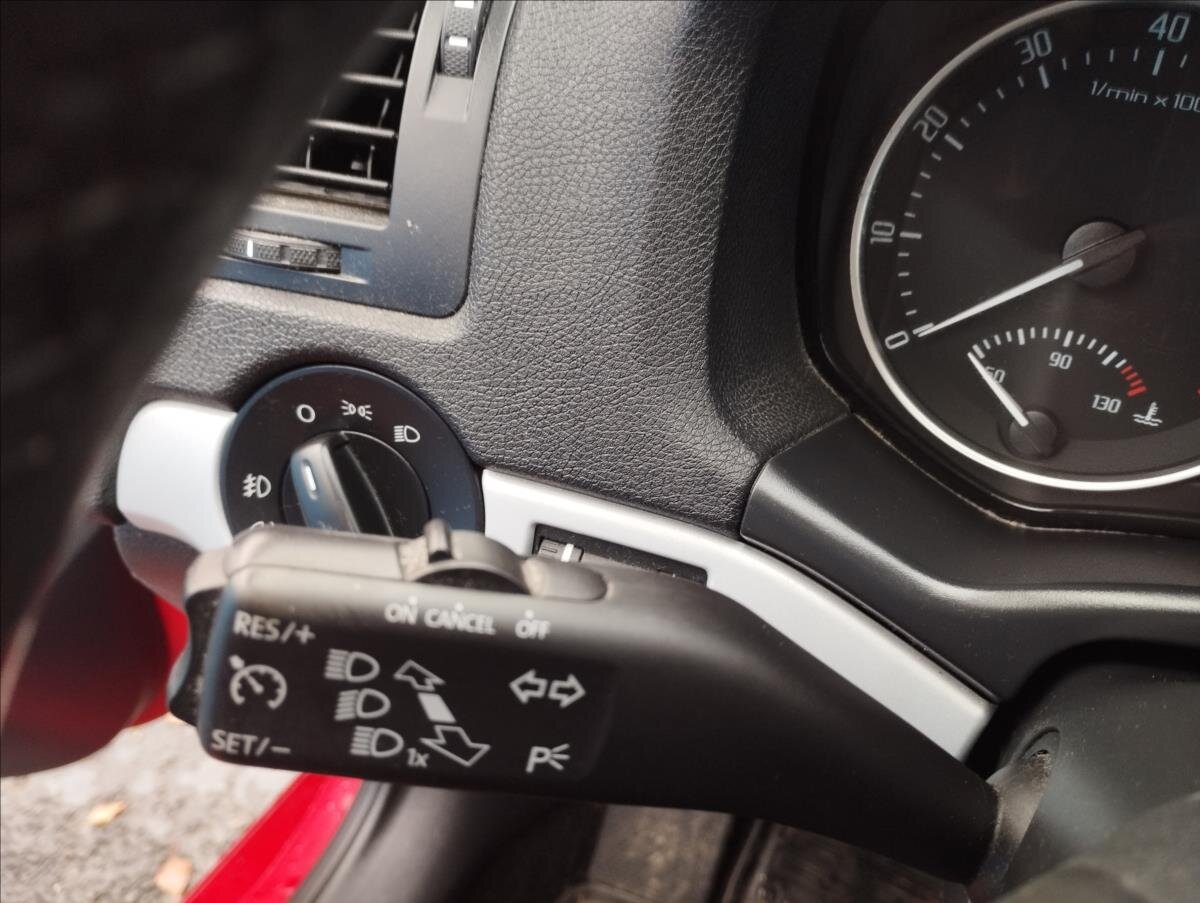 Škoda Octavia Liftback 1,4 l 90 kw