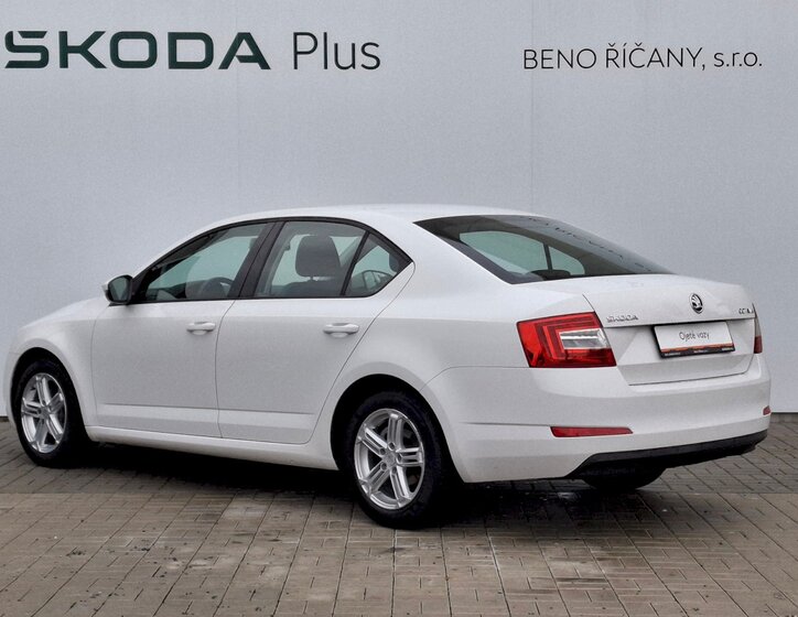 Škoda Octavia 10
