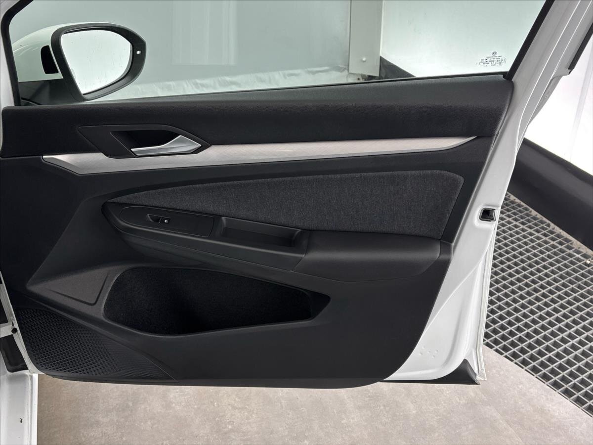 Volkswagen Golf Kombi 2,0 l 85 kw