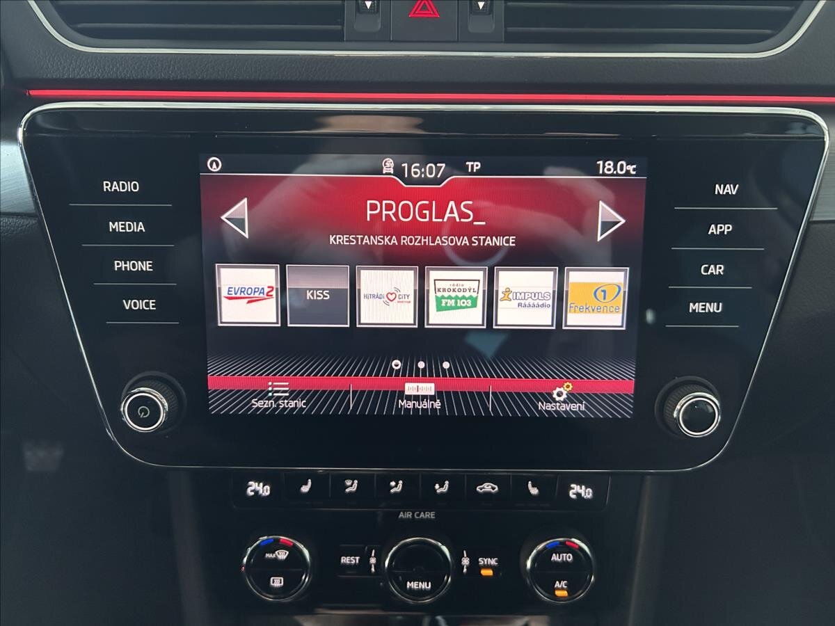 Škoda Superb Sedan / Limuzína 1,4 l 110 kw