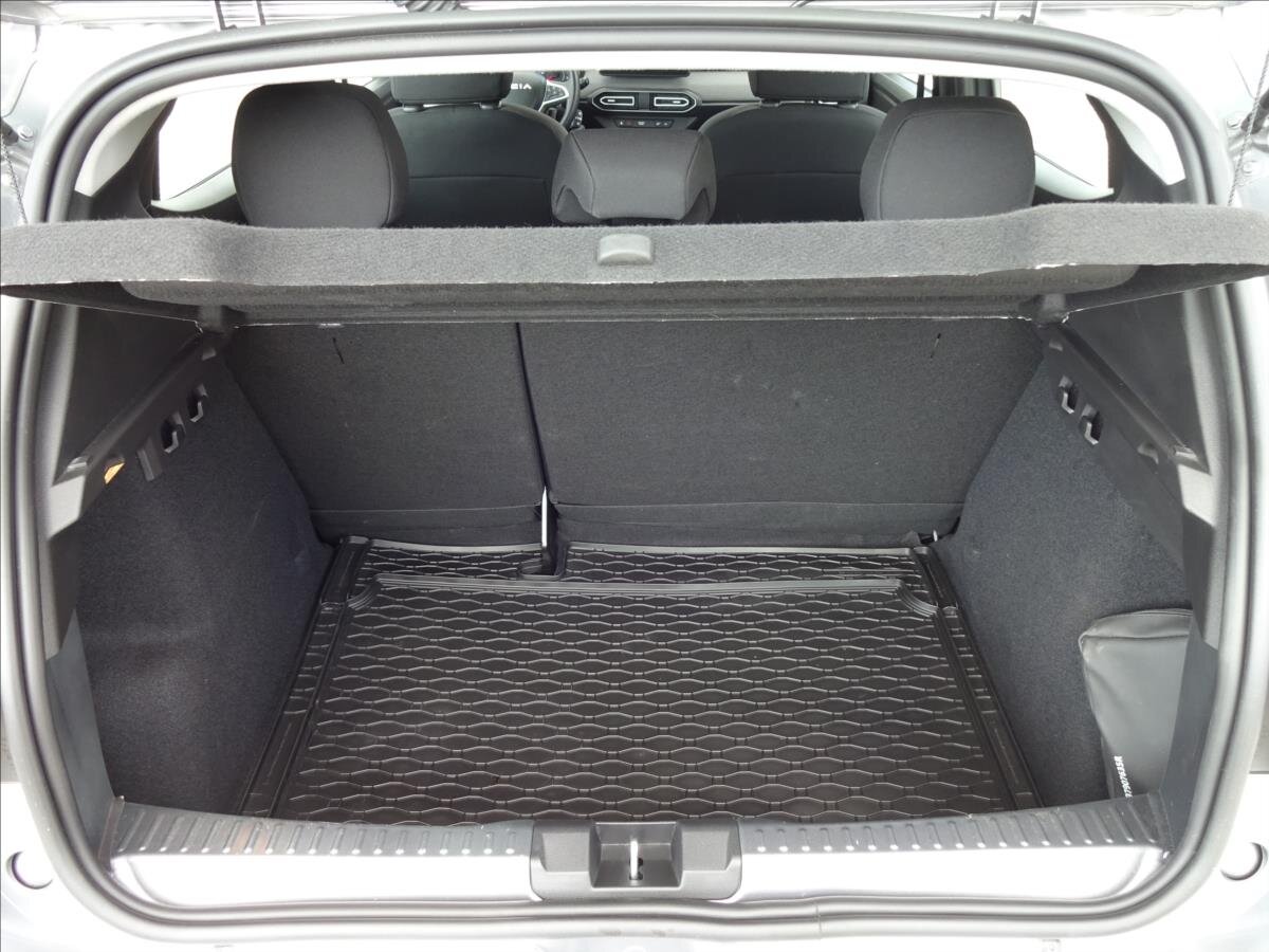 Dacia Sandero Hatchback 999,0 67 kw