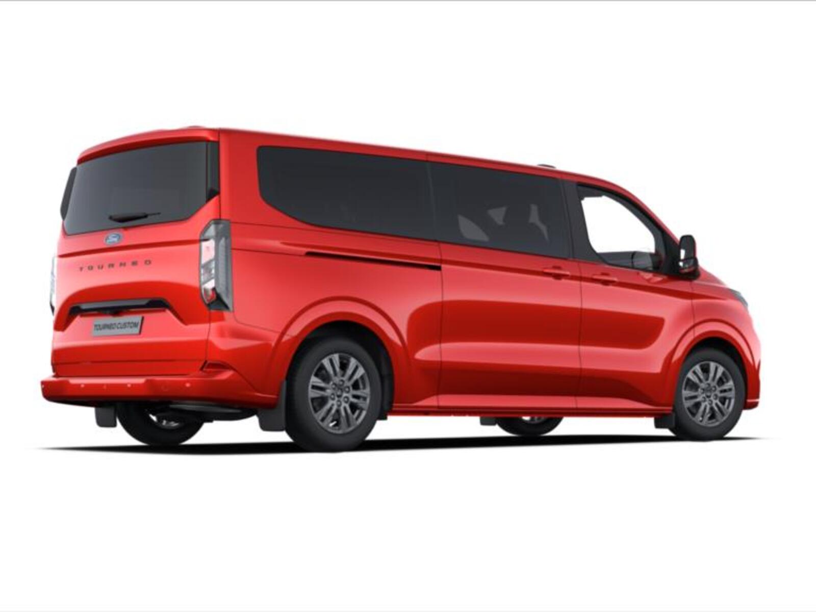 Ford Tourneo Custom 3