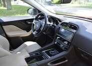 Jaguar F-Pace SUV / Terénní 2,0 l 177 kw