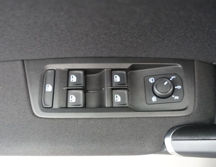 Volkswagen Touran 17