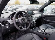 Mercedes-Benz GLS 29