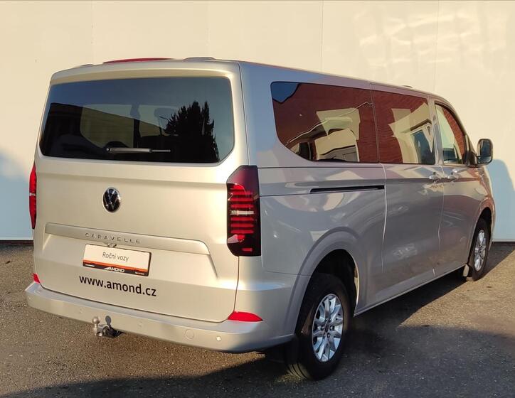 Volkswagen Caravelle 2