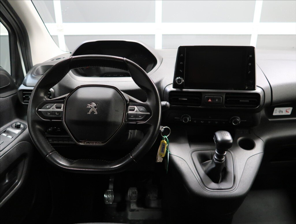 Peugeot Partner Kombi 1,5 l 96 kw