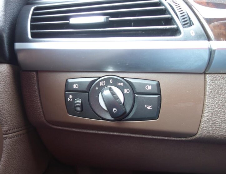 BMW X5 SUV 3,0 l 225 kw