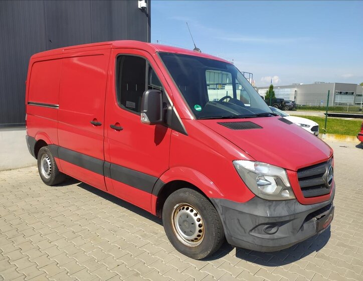 Mercedes-Benz Sprinter Skříň 2,1 l 95 kw