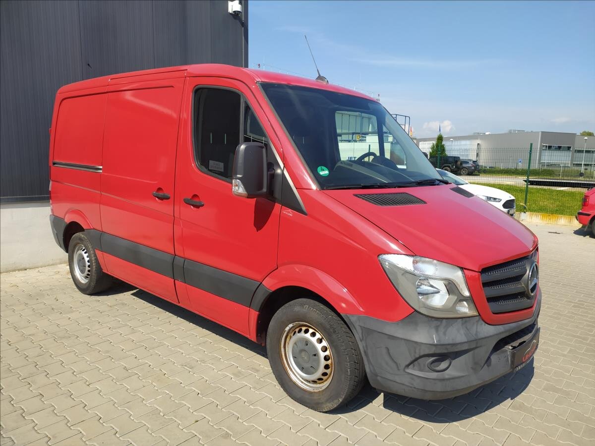Mercedes-Benz Sprinter Skříň 2,1 l 95 kw