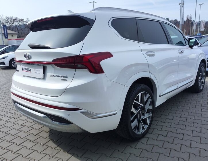 Hyundai Santa Fe SUV / Terénní 2,2 l 142 kw