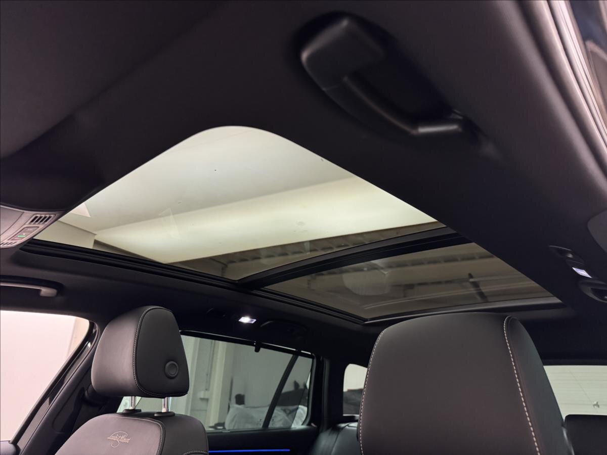 Škoda Superb Kombi 2,0 l 110 kw