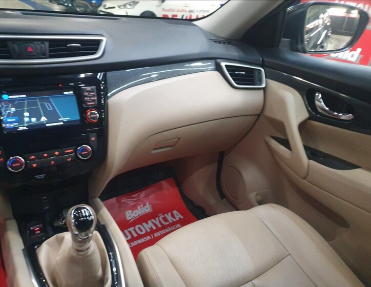 Nissan X-Trail MPV 1,6 l 96 kw