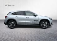 Mercedes-Benz EQA 8