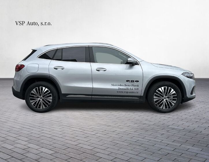 Mercedes-Benz EQA 8