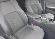 Toyota C-HR SUV 1,8 l 103 kw