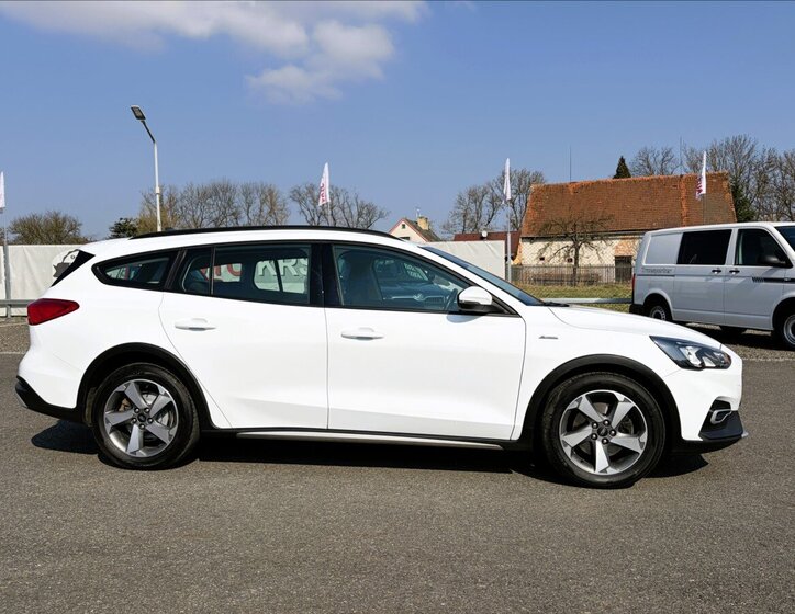 Ford Focus Kombi 1,5 l 110 kw