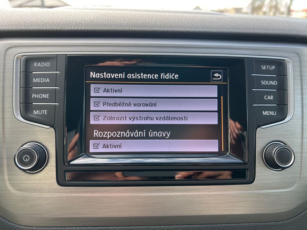 Volkswagen Golf Sportsvan MPV 1,2 l 63 kw