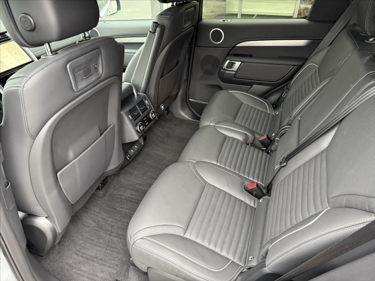 Land Rover Discovery SUV 3,0 l 184 kw