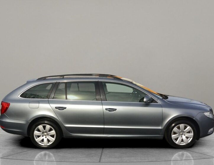 Škoda Superb Kombi 1,4 l 92 kw