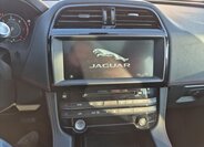 Jaguar F-Pace SUV / Terénní 3,0 l 221 kw