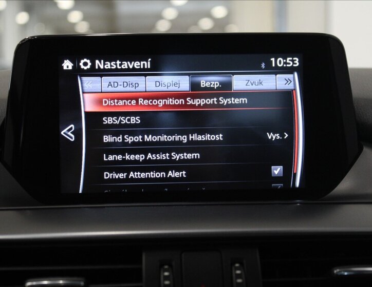 Mazda 6 Sedan / Limuzína 2,2 l 129 kw