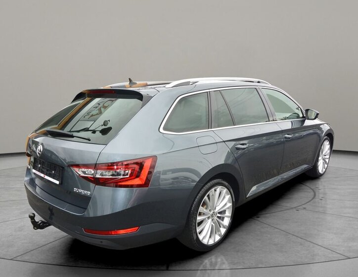 Škoda Superb Kombi 2,0 l 140 kw