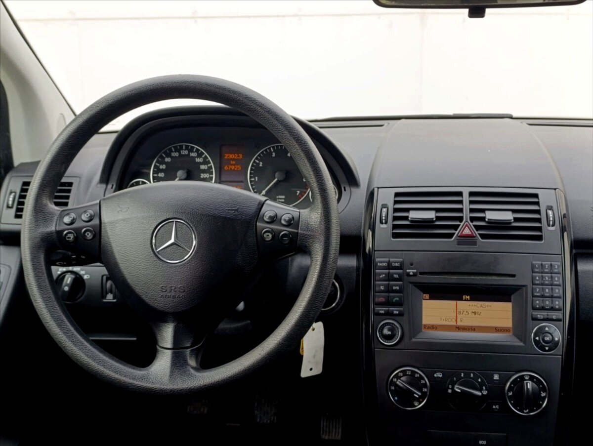 Mercedes-Benz Třídy A Kombi 1,5 l 70 kw