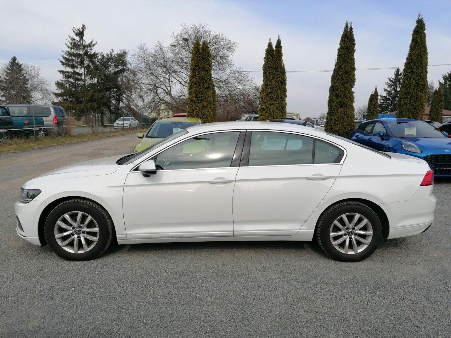 Volkswagen Passat Sedan / Limuzína 1,5 l 110 kw