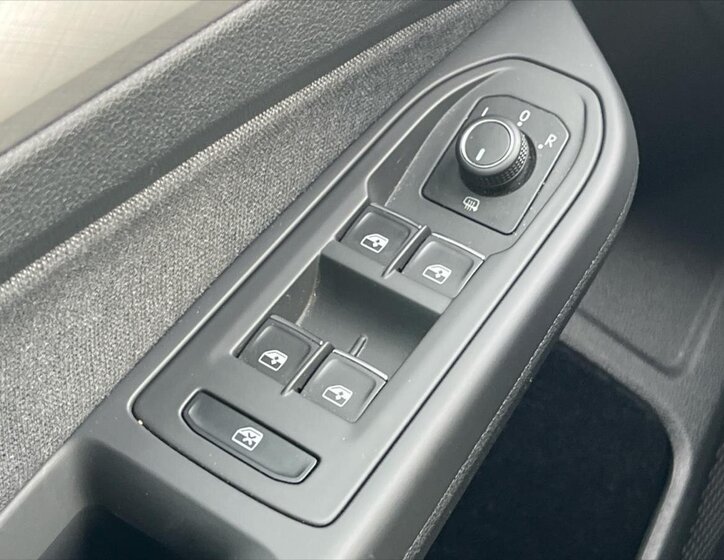 Volkswagen Golf Hatchback 1,5 l 96 kw