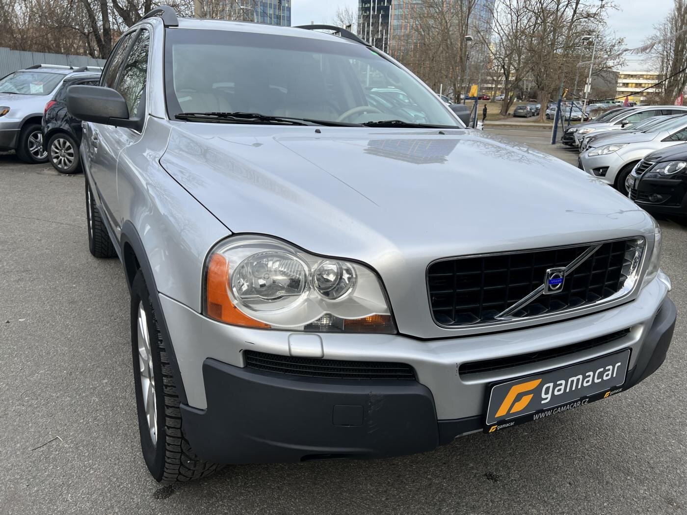 Volvo XC90 SUV / Terénní 2,4 l 120 kw
