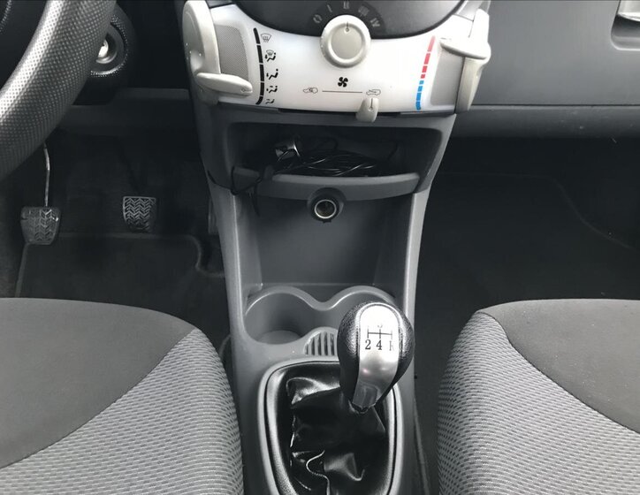 Toyota Aygo Hatchback 998,0 50 kw