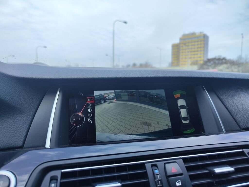 BMW Řada 5 Sedan / Limuzína 2,0 l 140 kw