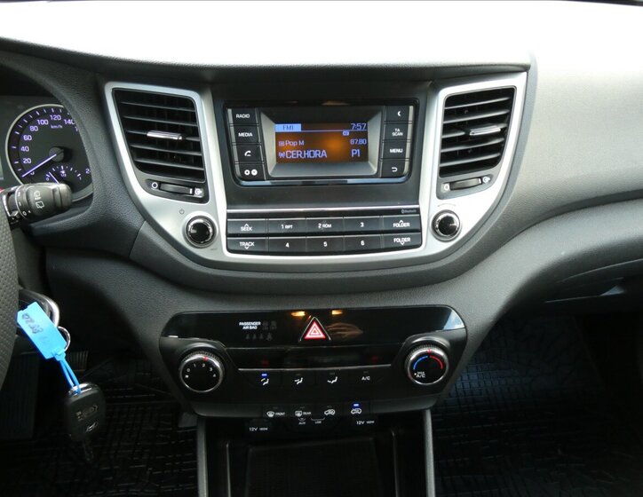 Hyundai Tucson SUV / Terénní 2,0 l 100 kw