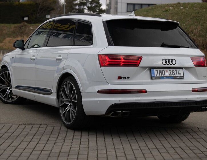 Audi SQ7 SUV / Terénní 4,0 l 320 kw