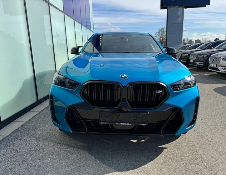 BMW X6 SUV / Terénní 4,4 l 390 kw