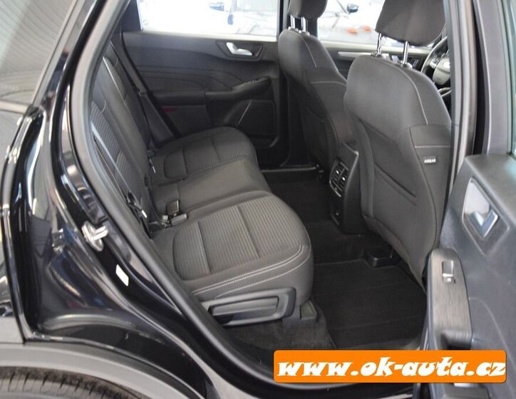 Ford Kuga SUV / Terénní 2,5 l 112 kw