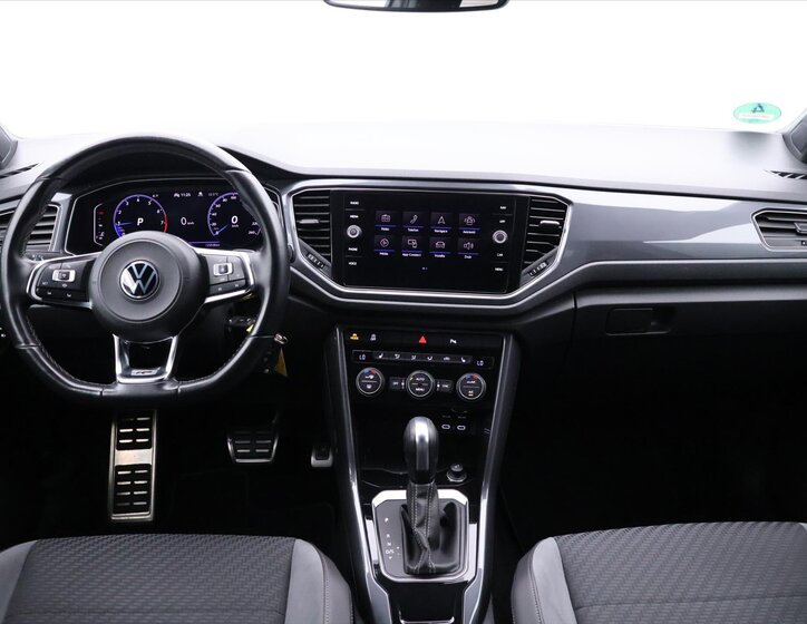 Volkswagen T-Roc 25