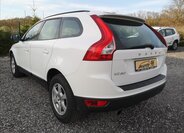 Volvo XC60 Kombi 2,4 l 136 kw