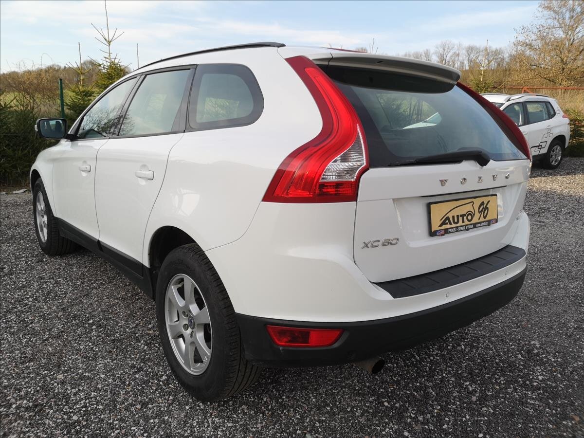 Volvo XC60 Kombi 2,4 l 136 kw