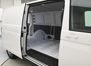 Volkswagen Transporter Skříň 2,0 l 110 kw