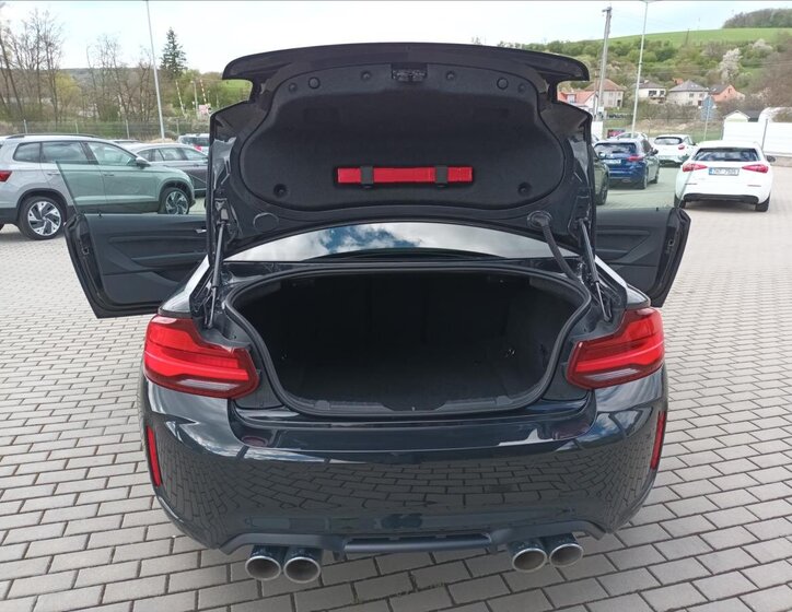 BMW M2 Kupé 3,0 l 302 kw