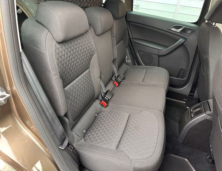 Škoda Yeti SUV / Terénní 1,2 l 81 kw